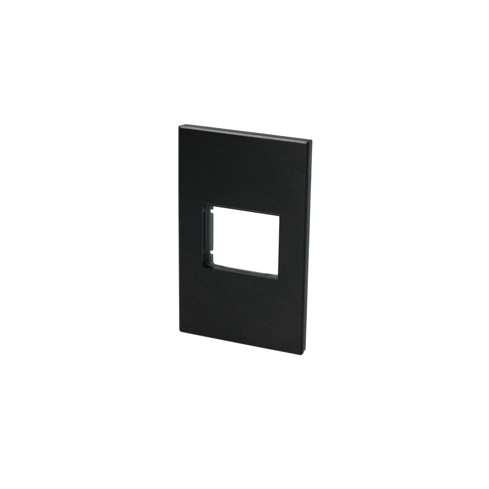 Placa 1 módulo 1/2, línea Premium, color negro Surtek